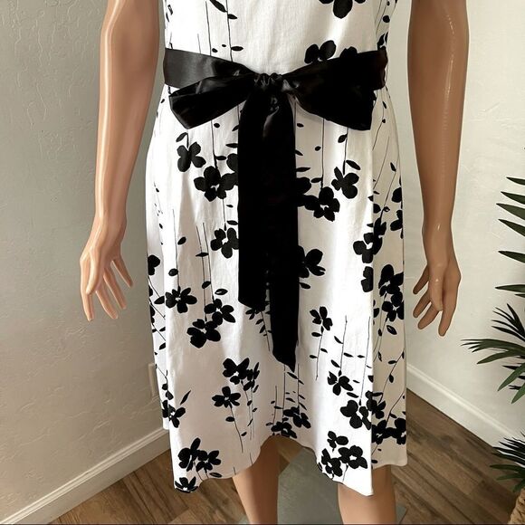 A.P.N.Y White Black Floral Summer Dress Sz 10 - Picture 10 of 13